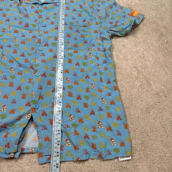 Exclusive Disney Vacation Club Member Only Moonlight Magic Button Down Shirts S - Picture 7 of 8